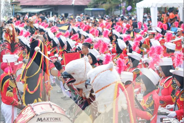 MENCETAK GENERASI TERBARU YANG BERPRESTASI